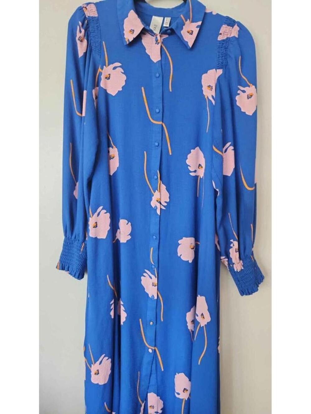 Y.A.S Blue Floral Button-Up Blouse with Shirred Shoulders and Smocked Cuffs, US